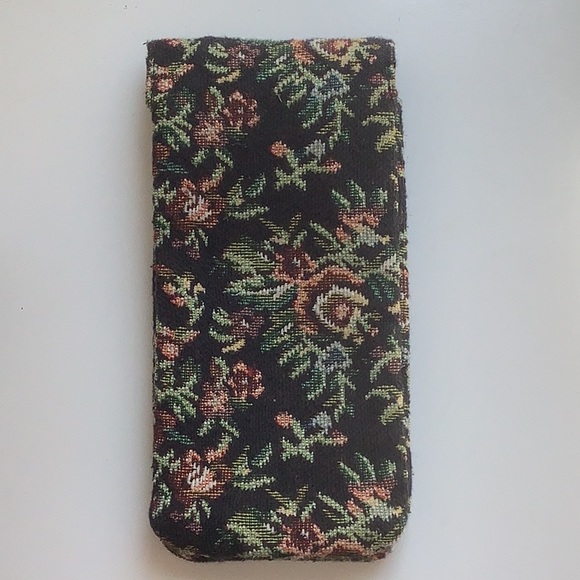 Accessories - TAPESTRY GLASS CASE FOR TWO PAIR